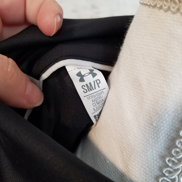NWT Under Armour polo - Picture 5 of 5